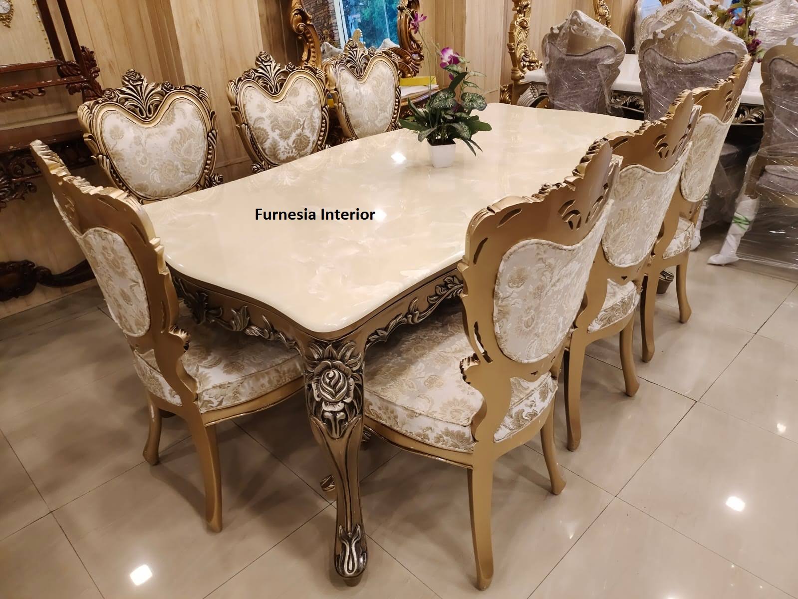 Luxury Modern Onyx Top Carving Dining Table