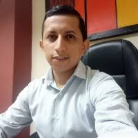 60+ perfiles de «Javier Lino»