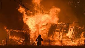 Lo scopo è contenere un più grande incendio poco lontano (ap photo/rick rycroft). Australia En El Centro Del Apocalipsis