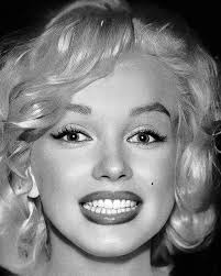 Marilyn Monroe auditioning for a part in a play. More note worthy  though...her shoes! and those behind her too! Late 1940's early 1950's.  Source. Vintage Everyday