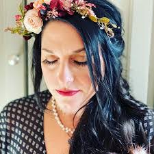 Wendy Bricker's Instagram, Twitter & Facebook