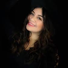 Imelda Urbina's Instagram, Twitter & Facebook