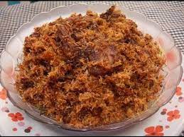 How To Make Serundeng Indonesian Sauteed Grated Coconut Youtube Food Drinks Dessert Cooking Recipes Food