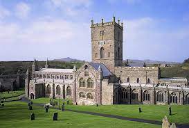 В древности на его территории располагалось содружество кельтских королевств. Dostoprimechatelnosti Uelsa Foto I Opisanie Chto Posmotret Obzor Turisticheskih Gorodov I Mest Karta