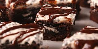 Best Cookies And Cream Brownie Recipe How To Make Cookies And Cream Brownies Desserts Delicious Desserts How Sweet Eats