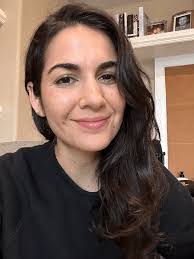 Elizabeth Marz's Instagram, Twitter & Facebook