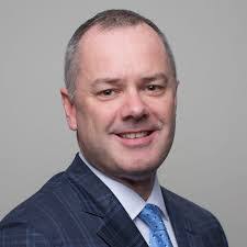 Dan Suter's Instagram, Twitter & Facebook