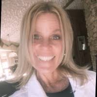 Shelly Sheffer's Instagram, Twitter & Facebook