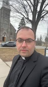 Peter Bissonnette's Instagram, Twitter & Facebook