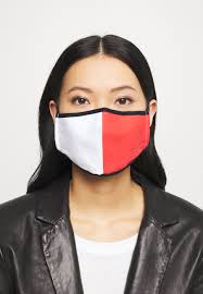 According to legend, george washington interpreted the elements of the flag this way: Tommy Jeans Unisex Flag Face Cover Stoffmaske Red White Blue Blau Zalando Nl