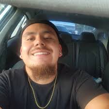 Are there affordable mechanics in Merced who can fix a headlight wire?