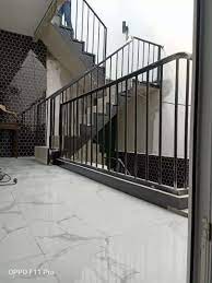 Balkon rumah juga bisa menjadi elemen dekoratif pada bangunan yang sangat menarik. Balkon Dalam Rumah Minimalis 14 Konstruksi Dan Taman 764896376