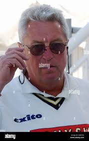 Crash pic hi-res stock photography and images