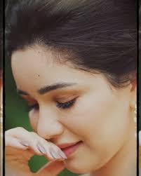 Soft girl aura 🌸🖤@saratendulkar for @cosmoindia, ., ., 📷 @taras84 💄  💇🏻‍♀️ @kirandenzongpa 📹 @pranavgoswamy Style team @fusionandfashion07  @khushi46 Team Cosmo @snigdha.ahuja @shalinikanojia ...