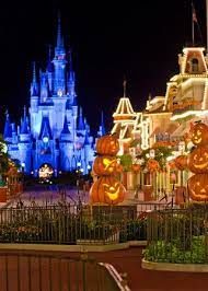 Magic Kingdom Halloween Photos Disney Tourist Blog Disney World Halloween Disneyland Halloween Disney World Magic Kingdom
