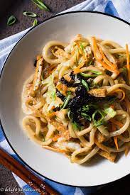 Vegetarian Tofu Yaki Udon Delightful Plate Recipe Yaki Udon Veggie Recipes Asian Recipes