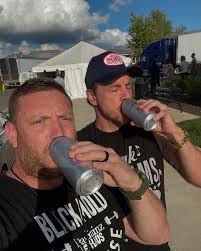 Aaron Michael Weakley ™️ (@bestfriendaaronweakley) • Instagram photos and  videos