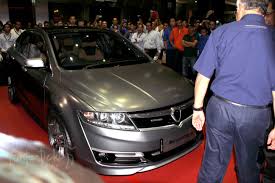 Konklusinya, sebagai pemilik kereta kita bukan sahaja perlu mempunyai lesen memandu sahaja tetapi kita juga amatlah digalakkan untuk mengetahui sedikit sebanyak ilmu penyelenggaraan kenderaan yang sesuai. Suasana Di Pelancaran Proton Preve Funtasticko Design
