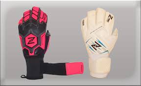 The tape measure should wrap over the top of your hand and across your palm at its widest point. Goalkeeper Gloves Correct Sizes Zpro Futbol Goalkeeping