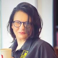 200+ profilů „Carata“