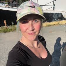 How to get Ninja Thirsti flavor pods in Calgary, Canada?