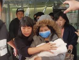 Trong ba năm hôn nhân, cặp đôi vướng không ít tin đồn xung quanh đời sống vợ chồng. Triá»‡u Lá»‡ DÄ©nh Xuáº¥t Hiá»‡n Sau Khi Háº¡ Sinh Quy Tá»­ Cho Nha Phung Thiá»‡u Phong
