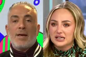 Gran varapalo para Rocío Flores tras perder un juicio contra Kiko Hernández