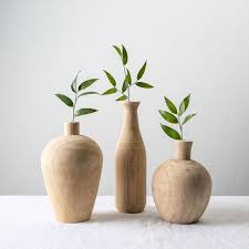 32 Pretty Flower Vase Ideas For Your Home Decoration Molitsy Blog Vases Decor Wooden Vase Flower Vases