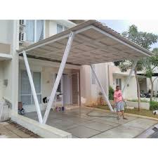 Coba gunakan foto yang sangat buram sebagai latar belakang agar desain anda terkesan bertekstur, natural, atau gunakan foto buram untuk memunculkan tema desain. Desain Kanopi Minimalis V Cek Bahan Bangunan