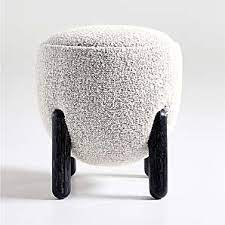 Compre en crate and barrel para encontrar todo lo que necesita para equipar su hogar. Ottomans Poufs Benches Crate And Barrel