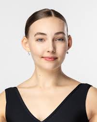 Let's face it you're one of hundreds of dancers they're considering this  year. Let's create a headshot they'll be sure to remember you by. 📸Dance  Audition Photoshoot Days📸