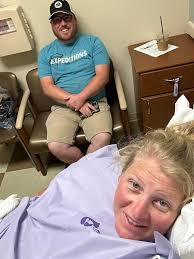 Does anyone else regret this decision? I do I'm crying all night over pain  and I can't sleep all for what ? Just to look better and be better? I can't  I