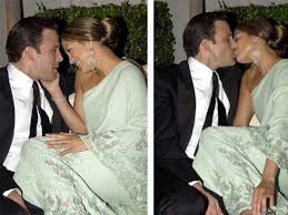 The two stars made headlines in the early 2000s with a romance that captured the attention of the public and tabloids, but no headline was as dazzling as the one about affleck proposing to the singer with an impressive. Jennifer Lopez Birthday Jennifer Lopez Ben Affleck Jennifer Lopez Ben Affleck Romance Filmibeat