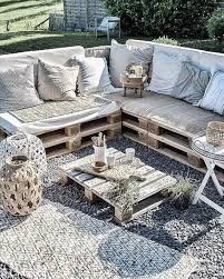 White Pallet Pallet Garden Furniture Plans Garden Furniture Made From Crates Balcony Furniture Pallet Garden Furniture Outdoor Furniture Plans