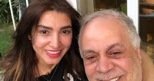 كل سنة وانتى نص قلبي. Ø³Ù„Ø§Ù…Ø© Ù‚Ù„Ø¨Ùƒ ÙŠØ§ Ø¹Ù…Ø±Ù‰ Ù‡ÙƒØ°Ø§ Ø§Ø³ØªÙ‚Ø¨Ù„Øª Ø±ÙˆØ¬ÙŠÙ†Ø§ Ø²ÙˆØ¬Ù‡Ø§ Ø£Ø´Ø±Ù Ø²ÙƒÙ‰ Ø¨Ø¹Ø¯ Ø§Ù„Ø¹Ù…Ù„ÙŠØ© Ø§Ù„Ø¬Ø±Ø§Ø­ÙŠØ© Ø§Ù„ÙŠÙˆÙ… Ø§Ù„Ø³Ø§Ø¨Ø¹