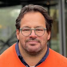 Bas Loomans Email & Phone Number