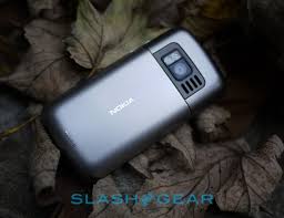 Nokia C6-01 Review - SlashGear