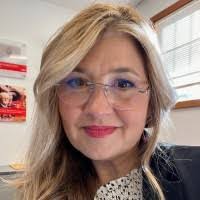 Rebecca Foran's Instagram, Twitter & Facebook