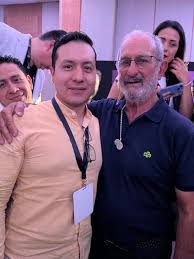 una excelente experiencia poder escuchar de viva voz a uno de los…