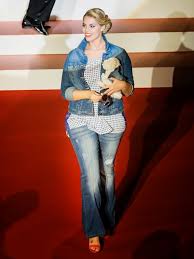 Februar 2020 um 02:37 uhr. Showtime Maite Kelly Modenschau Ari Sunshine