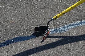 Salem Oregon, Asphalt Repair, Maintenance, Striping