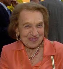 Hedwig Kurz Obituary (2017)