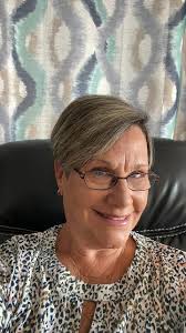 What do you think of this short hairstyle?