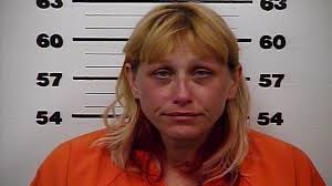 Beth Manis's Instagram, Twitter & Facebook