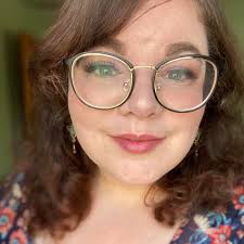 Is there someone in Waterville who can help with Apple iPad issues?