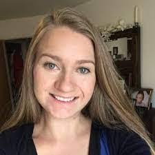 Gretchen Pollard's Instagram, Twitter & Facebook