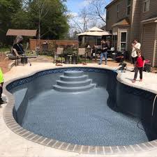 14 X 28 Free Form Radiant Pool With Bench And Wedding Cake Steps Radiant Pools Pools Backyard Inground Pool Steps
