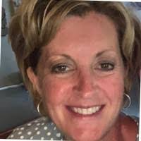 Lisa Bartos's Instagram, Twitter & Facebook