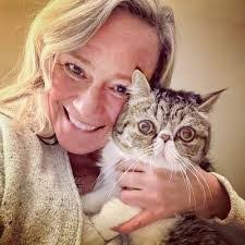 Dawn Coates's Instagram, Twitter & Facebook