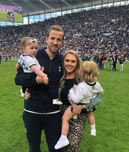 Harry Kane and his family impossible not to love them♥️♥️